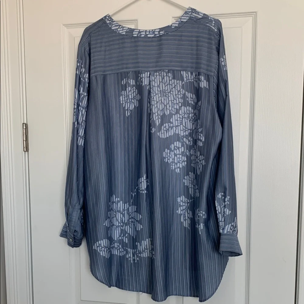 Jane and Delancey Tunic - Picture 2 of 8